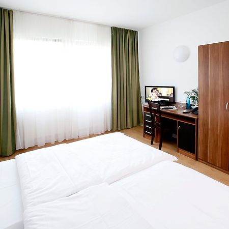 Hotel Luetzow Berlin Luaran gambar