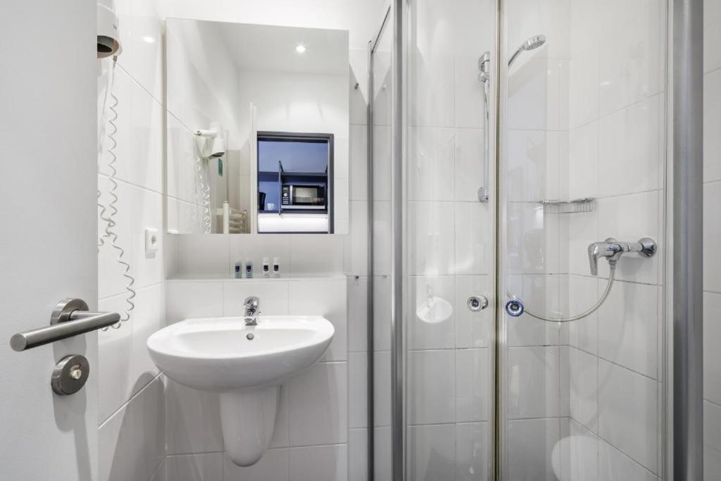 Hotel Luetzow Berlin Luaran gambar